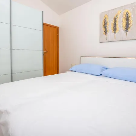 Zdravka Apartment *
